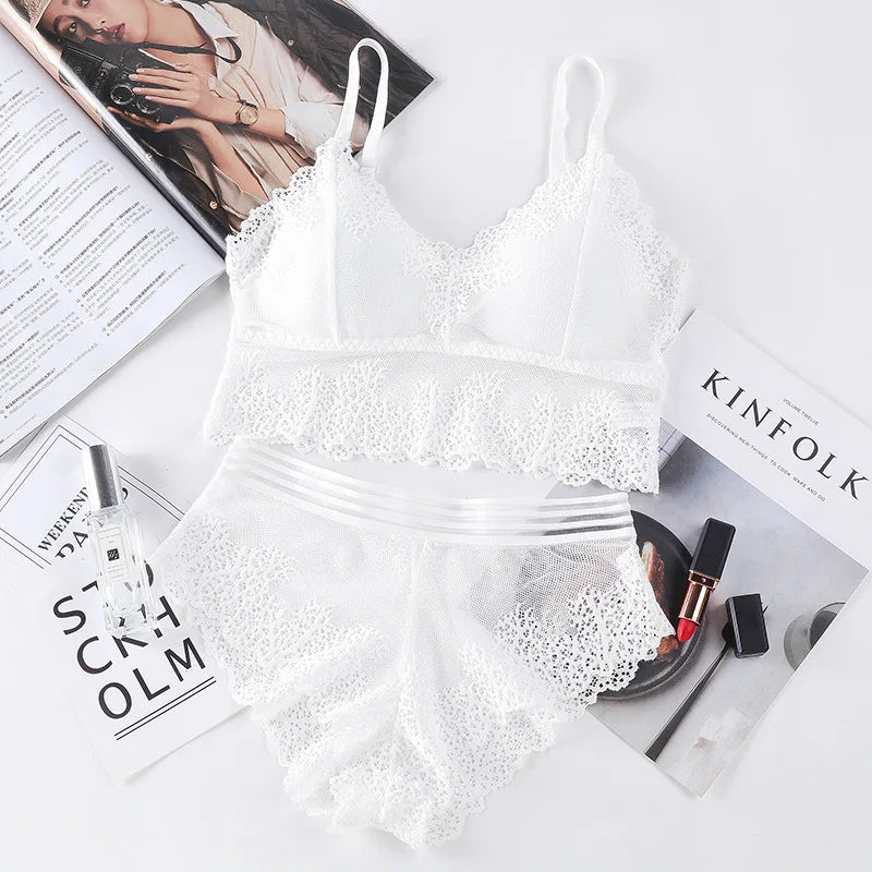 Women Bra Brief Set French Lace Underwear Female Sexy Lingerie Set Lace Bralette Crop Top Seamless Backless Vest Top Set