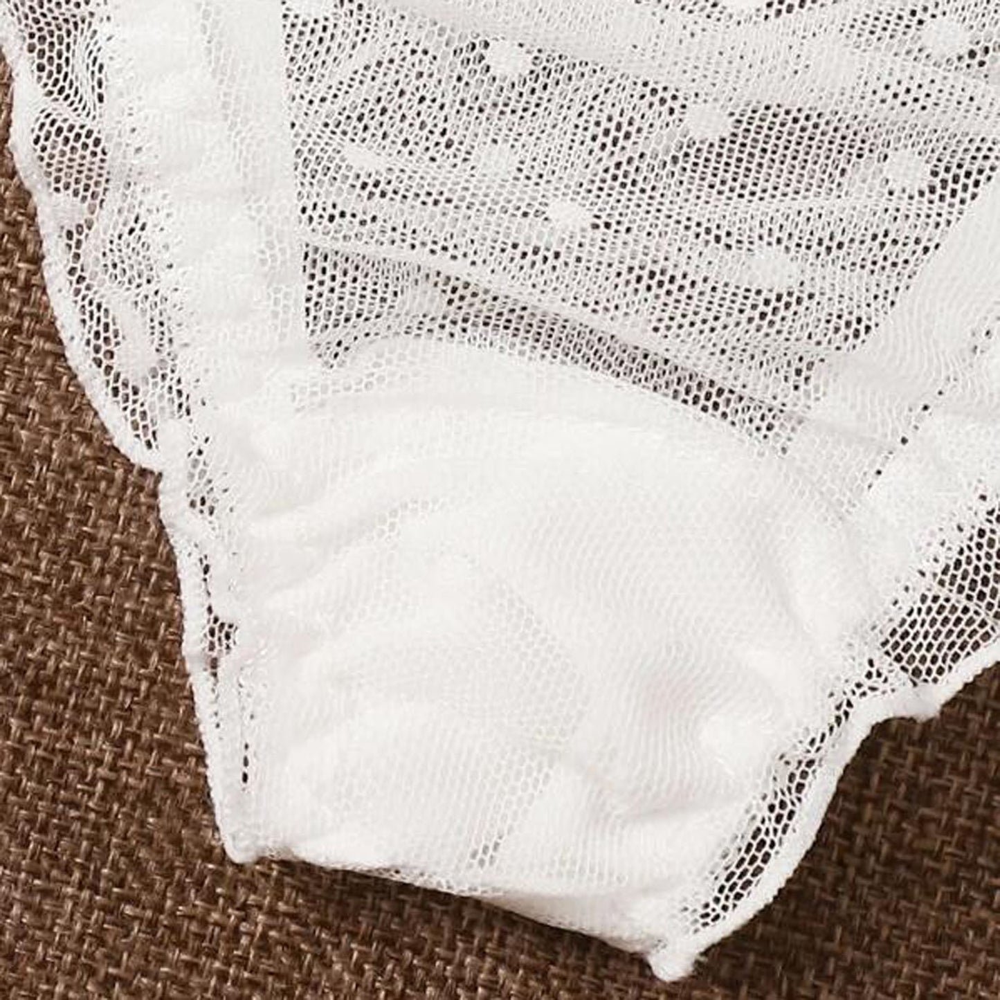 Female Underwear Sexy lingerie Set For Women Plus Size Dot Mesh Lace Wireless Bra Sexy Bandage Lingerie Thong Set Underwear