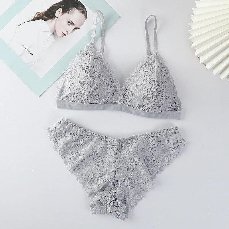 Women Bra Set Lace Women's Underwear Sexy Lingerie Set Low Waist Briefs Vneck Embroidery Brassiere Panties Set Female Intimates