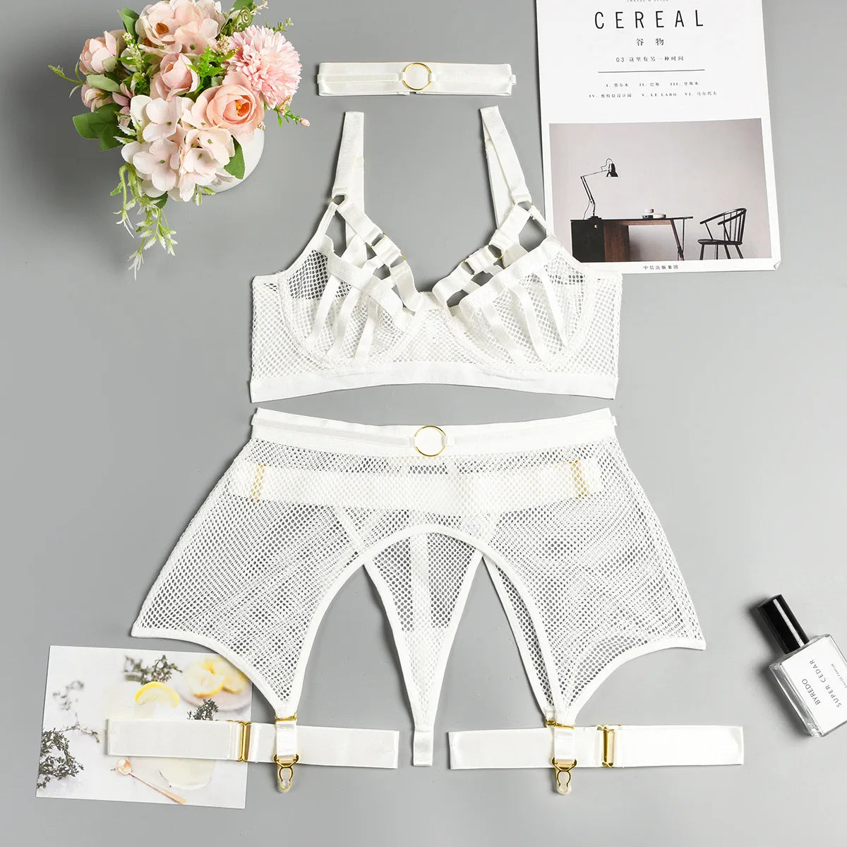 Hot Sexy Lingerie Set 2024 Luxury Female Underwear Garters Half Cup See Through Transparent Bra Thongs Women Erotic Lingerie