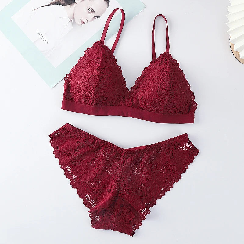 Women Bra Set Lace Women's Underwear Sexy Lingerie Set Low Waist Briefs Vneck Embroidery Brassiere Panties Set Female Intimates