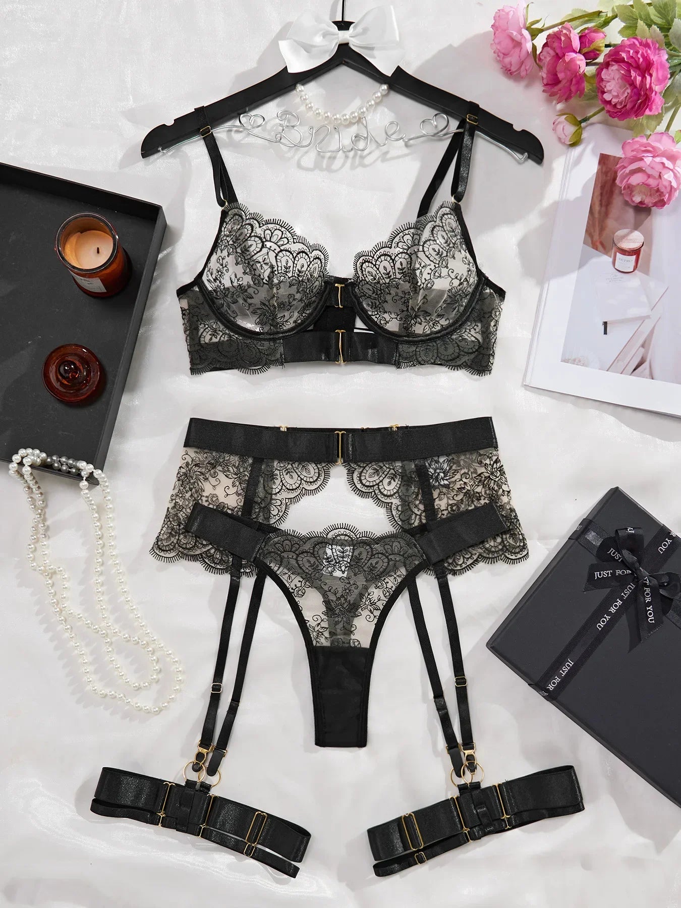 Luxury Lace Bra and Brief with Garter Set Sexy Lingerie for Women Underwear Suspender Hot Bilizna See Through Outfits